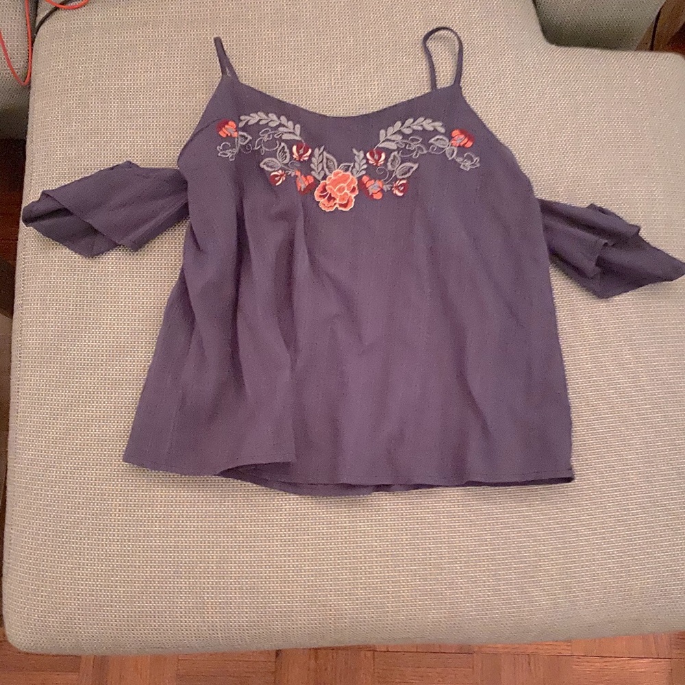Denim colored with floral print top